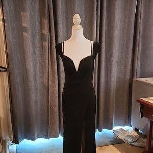 City Studio Black Strapless Sweetheart Evening Gown